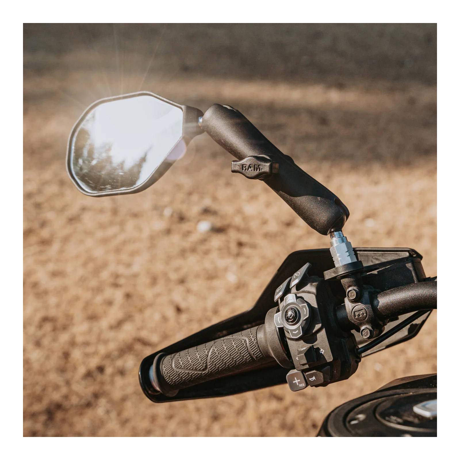 RAM Mirror Assemblies Left-hand without Ball